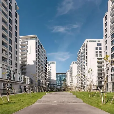 Maze Stripe In One Cotroceni 1Br Apartment Bucharest Exterior photo