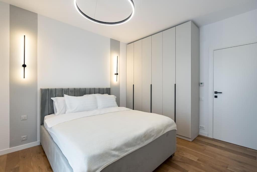 Maze Stripe In One Cotroceni 1br Apartamento