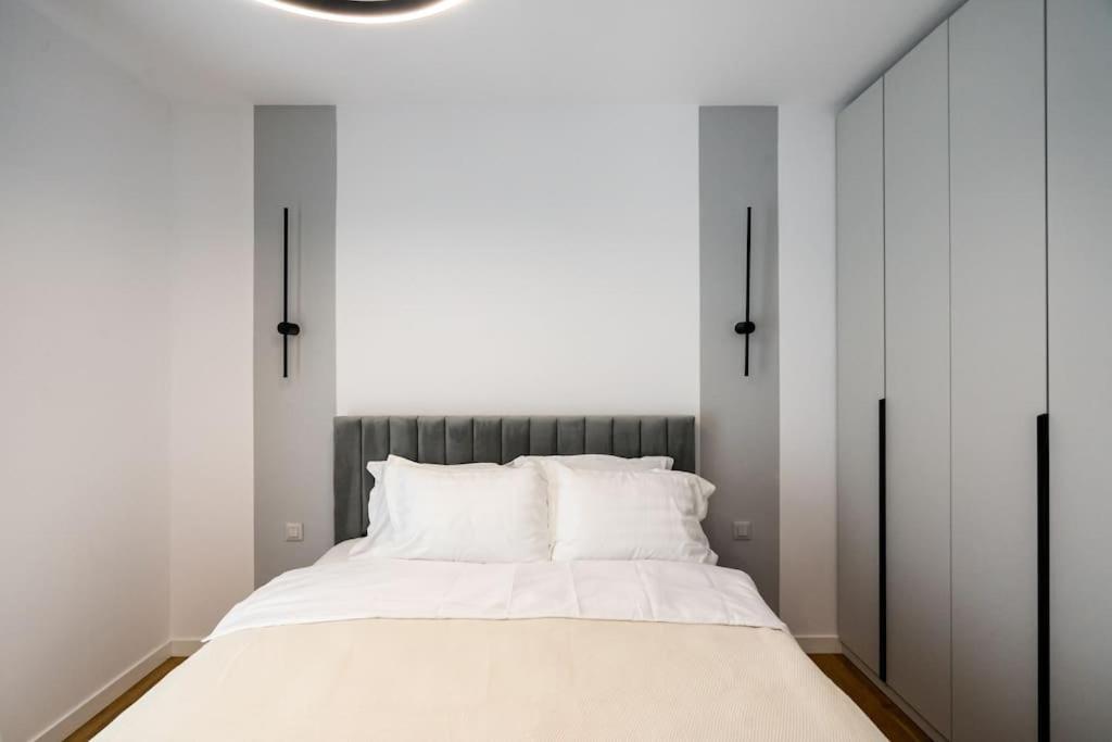Maze Stripe In One Cotroceni 1br Apartamento