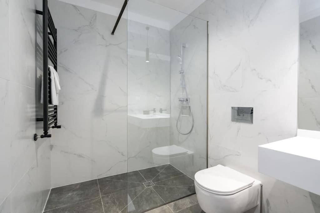Maze Stripe In One Cotroceni 1br * Bucarest
